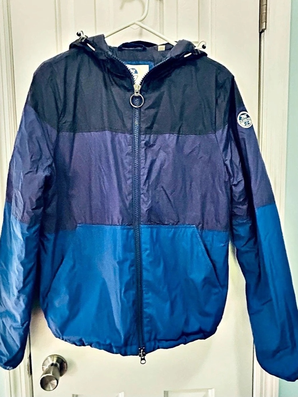 LIKE NEW North Sails Hooded Jacket